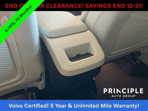 Certified 2023 Volvo XC60 B5 Plus image 31