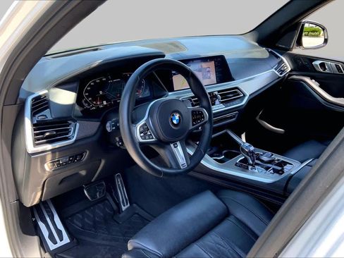 Used 2020 BMW X5 M50i w/ Executive Package AWD/4WD image 16