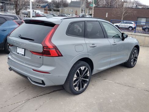 New 2026 Volvo XC60 B5 Plus w/ Climate Package image 9