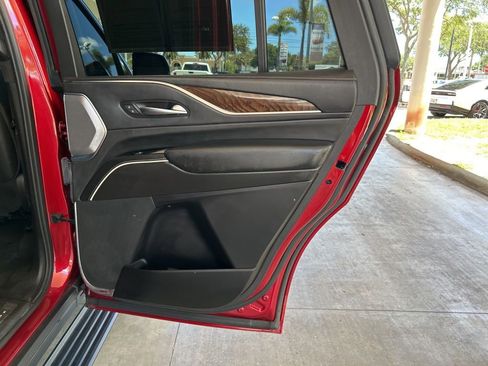 Used 2021 Cadillac Escalade Sport Platinum RWD image 40