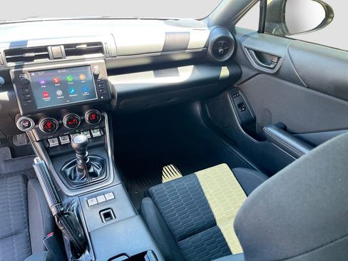 Used 2022 Toyota GR86 RWD image 21