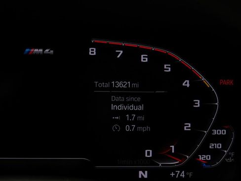 Used 2021 BMW M4 Coupe w/ Executive Package RWD image 21