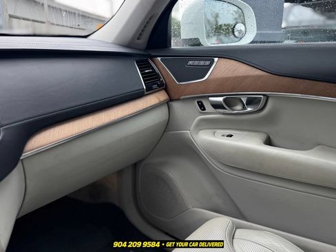 Used 2016 Volvo XC90 T6 Inscription w/ Vision Package AWD/4WD image 13