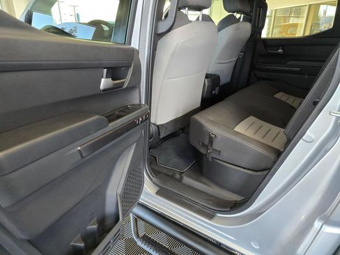 Used 2024 Toyota Tacoma TRD Off-Road image 34