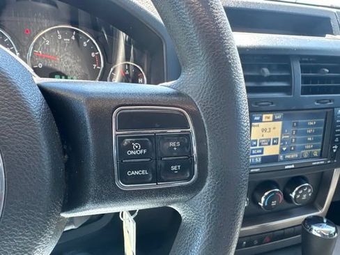 Used 2012 Jeep Liberty Sport w/ Driver Convenience Group AWD/4WD image 21