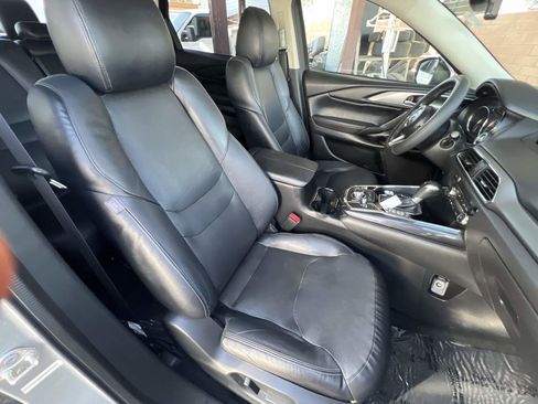 Used 2016 MAZDA CX-9 Touring FWD image 10