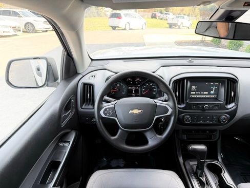 Used 2018 Chevrolet Colorado W/T w/ WT Convenience Package image 23
