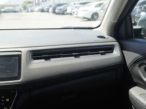 Used 2019 Honda HR-V EX-L image 33