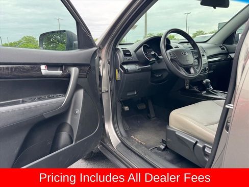 Used 2014 Kia Sorento LX FWD image 13