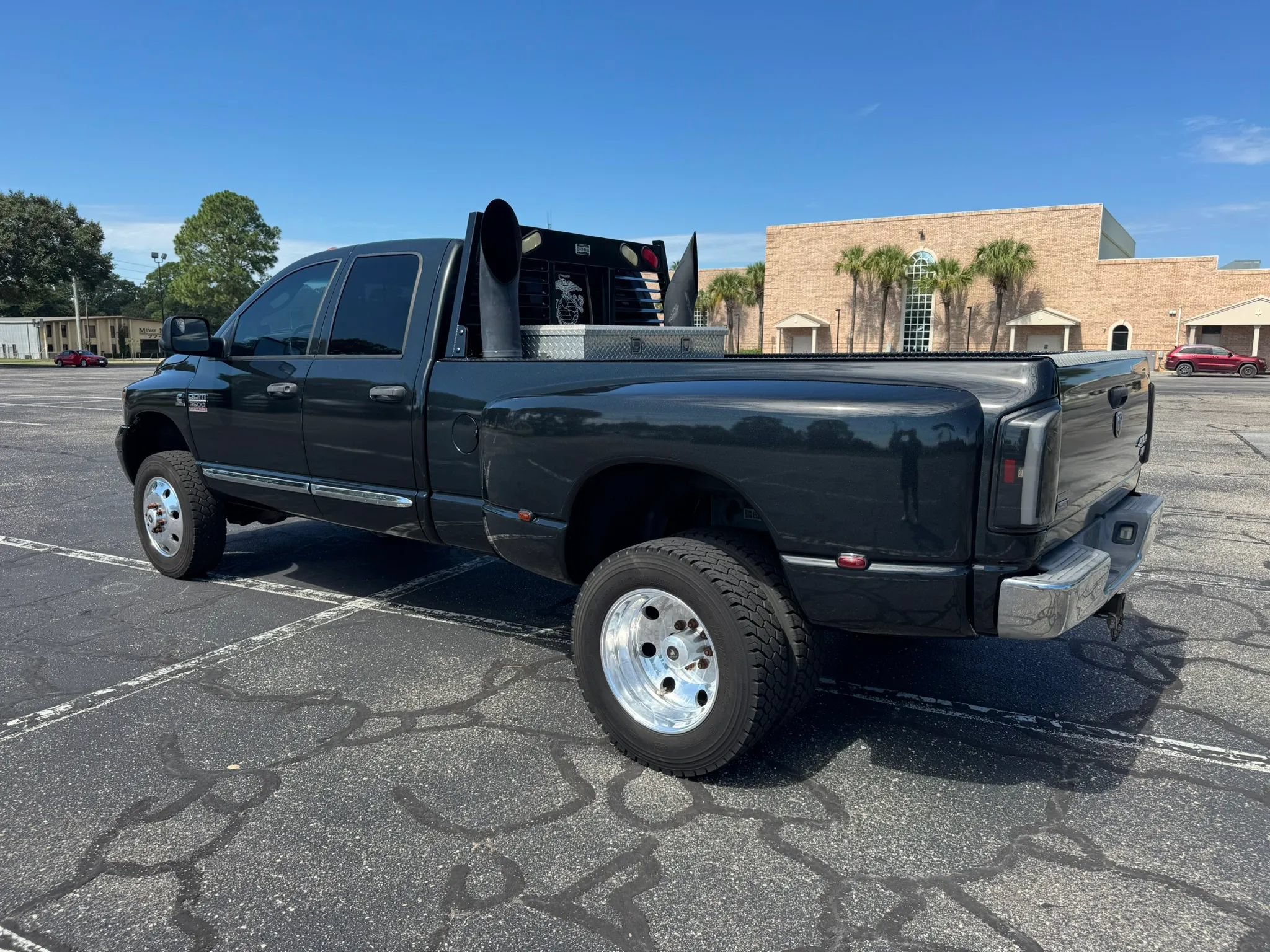 Used 2009 Dodge Ram 3500 Truck Laramie w/ Trailer Tow Group AWD/4WD image 8