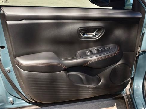 Used 2024 Honda HR-V Sport image 32