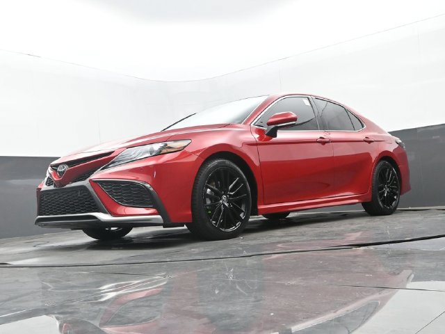 Used 2023 Toyota Camry XSE w/ Navigation Package FWD image 30