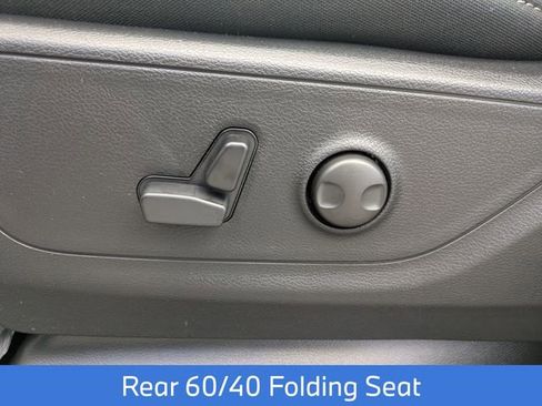 New 2026 RAM 1500 Big Horn AWD/4WD image 18