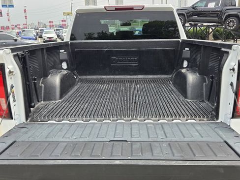 Used 2025 GMC Sierra 1500 SLT RWD image 14