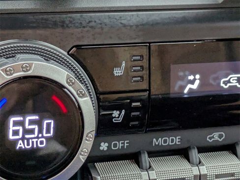 Certified 2025 Toyota 4Runner Limited image 25