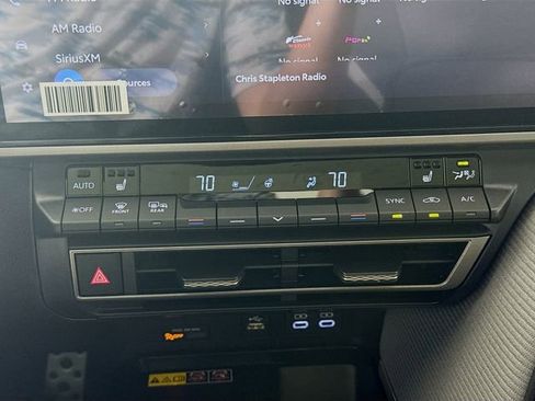 New 2026 Toyota Camry SE image 15