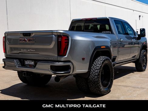 Used 2025 GMC Sierra 3500 Denali w/ Denali Reserve Package AWD/4WD image 10