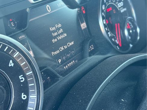 Used 2019 RAM 1500 Big Horn AWD/4WD image 12