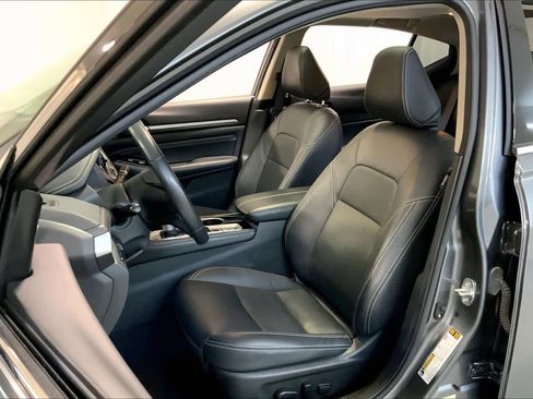 Used 2023 Nissan Altima 2.5 SL image 7