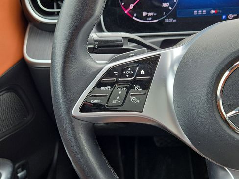Used 2025 Mercedes-Benz C 300 Sedan image 21