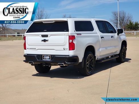 Used 2024 Chevrolet Silverado 1500 LT Trail Boss w/ LT Trail Boss Premium Package image 19