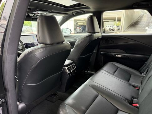 Used 2024 Lexus RX 350 Premium w/ Convenience Package FWD image 24