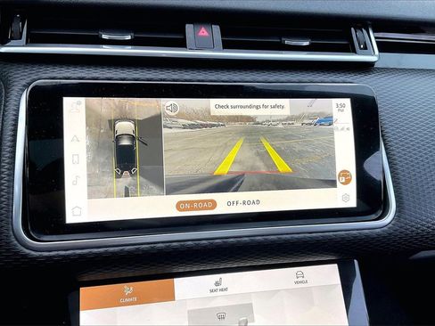 Used 2021 Land Rover Range Rover Velar R-Dynamic S image 17