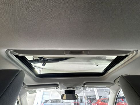 Used 2022 Toyota RAV4 XLE image 22