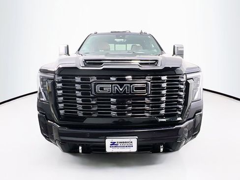 Certified 2025 GMC Sierra 2500 Denali Ultimate image 2