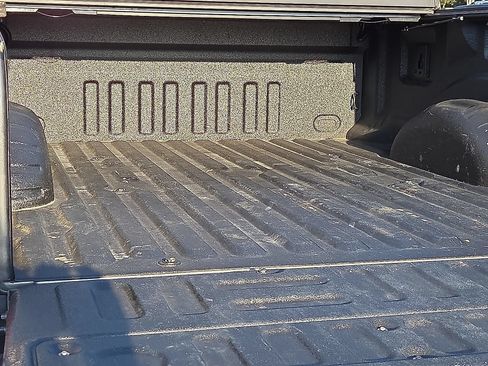 Used 2019 Ford F250 Lariat w/ Lariat Ultimate Package AWD/4WD image 8