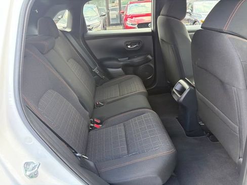 Used 2024 Honda HR-V Sport image 18