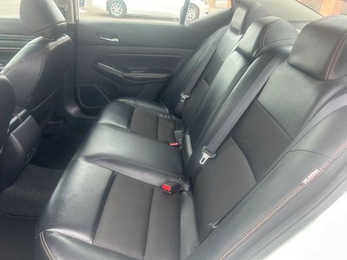 Used 2021 Nissan Altima 2.5 SR image 13