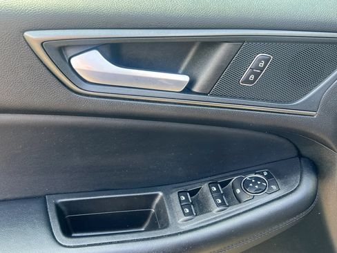 Used 2023 Ford Edge SE AWD/4WD image 13