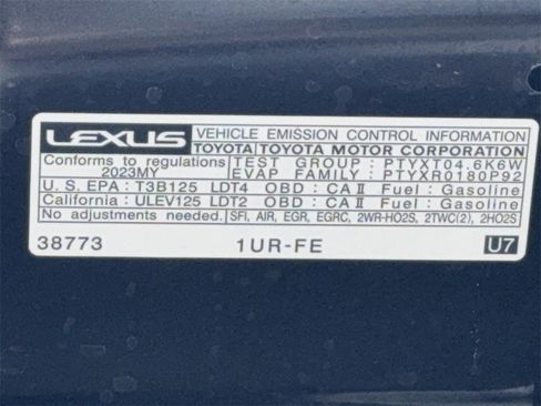 Used 2023 Lexus GX 460 Premium w/ Accessory Package image 59