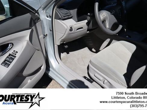 Used 2007 Toyota Camry V6 FWD image 18