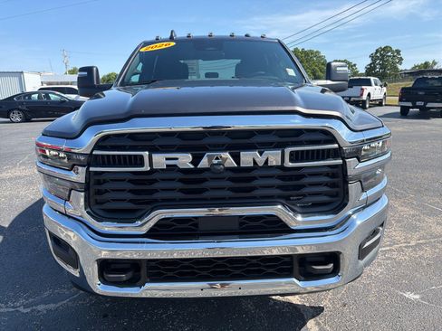 New 2026 RAM 3500 Big Horn AWD/4WD image 2