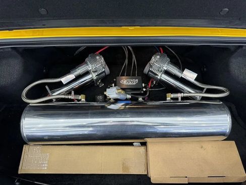 Used 2005 Nissan 350Z Touring image 25