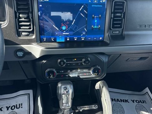 Used 2022 Ford Bronco Everglades AWD/4WD image 7