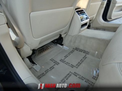 Used 2016 BMW 750i xDrive AWD/4WD image 59