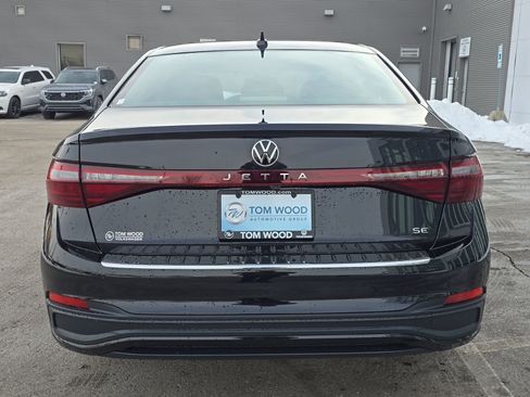 New 2026 Volkswagen Jetta SE image 10
