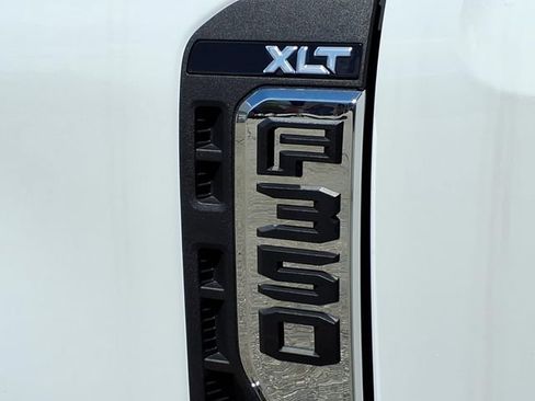 Used 2024 Ford F350 XLT w/ XLT Value Package AWD/4WD image 9
