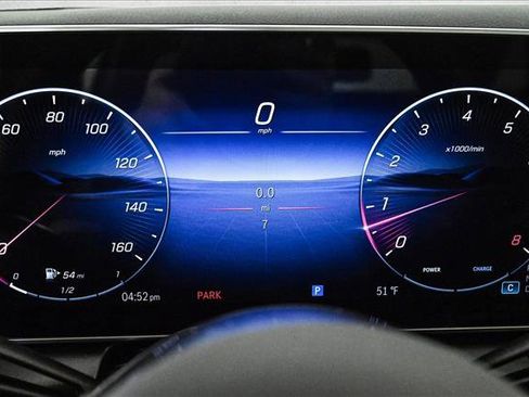 New 2026 Mercedes-Benz GLC 300 4MATIC image 11