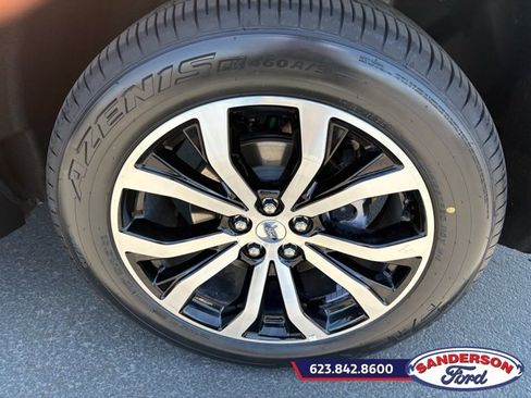Certified 2025 Ford Explorer ST-Line AWD/4WD image 10