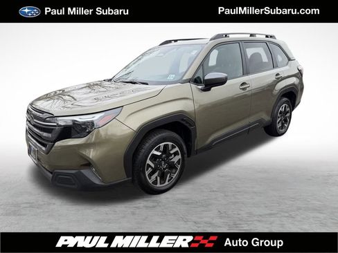 Certified 2025 Subaru Forester Premium image 1