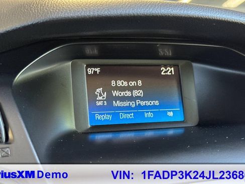 Used 2018 Ford Focus SE FWD image 28
