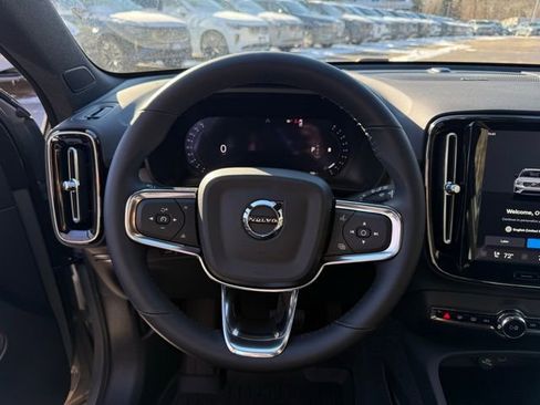 New 2026 Volvo XC40 B5 Ultra w/ Protection Package Premier image 15