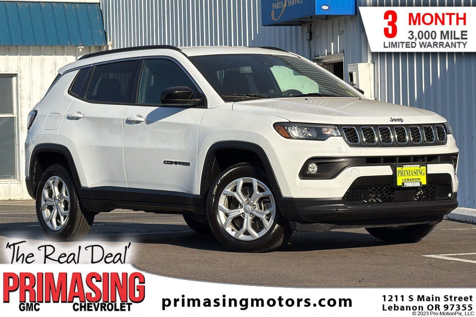Used 2024 Jeep Compass Latitude AWD/4WD image 1