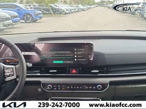New 2026 Kia Carnival EX FWD image 18