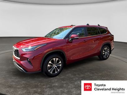 Used 2025 Toyota Highlander XLE