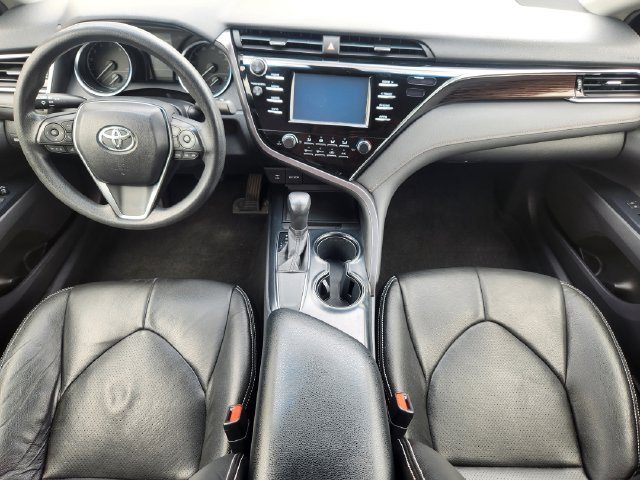 Used 2018 Toyota Camry LE FWD image 12